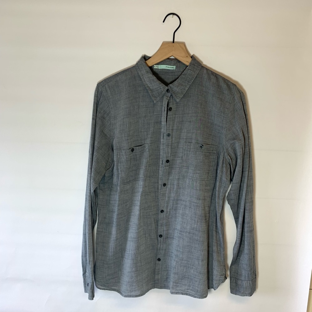Maurices Long Sleeve Button down Chambray x-large